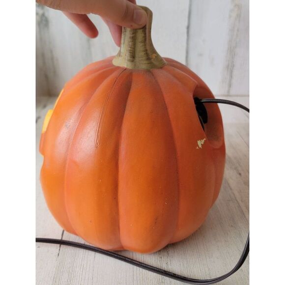 Happy Light up Jack O'Lantern Halloween pumpkin prop - Picture 9 of 12